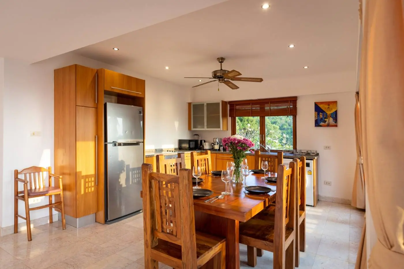 Villa Vadee indoor dining area, luxury villa Thailand